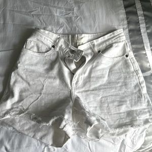 H&M high waisted white shorts